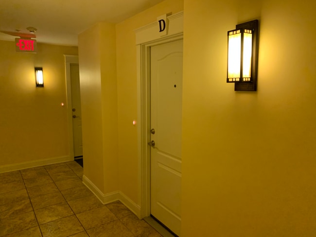 Building Photo - 1244 Kings Hwy