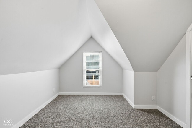 Building Photo - 717 Parkway Ave