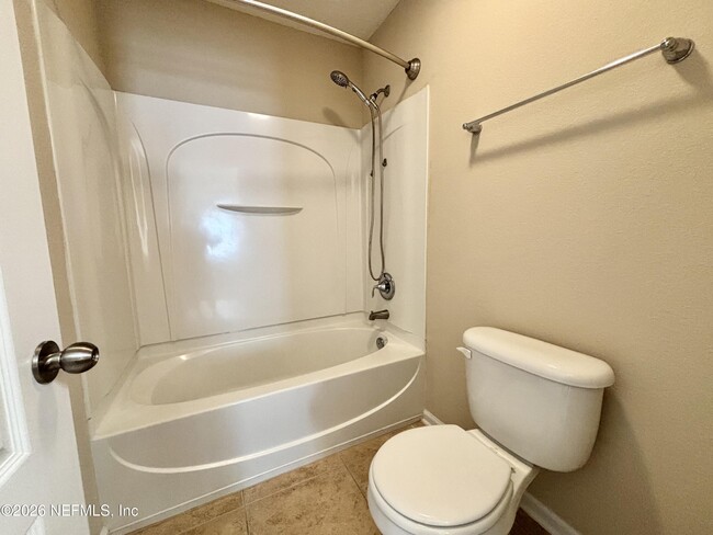 Building Photo - 850 Quiet Stone Ln