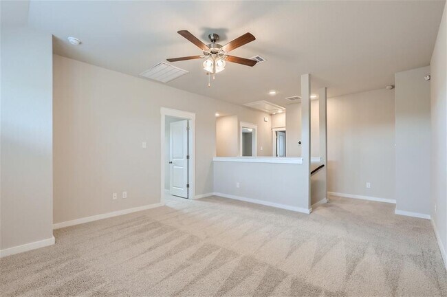Building Photo - 2233 Rocoso Trl