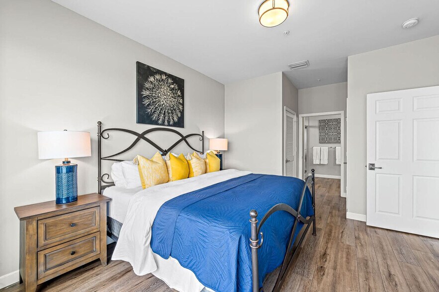 Building Photo - 7895 Mahogany Run Ln