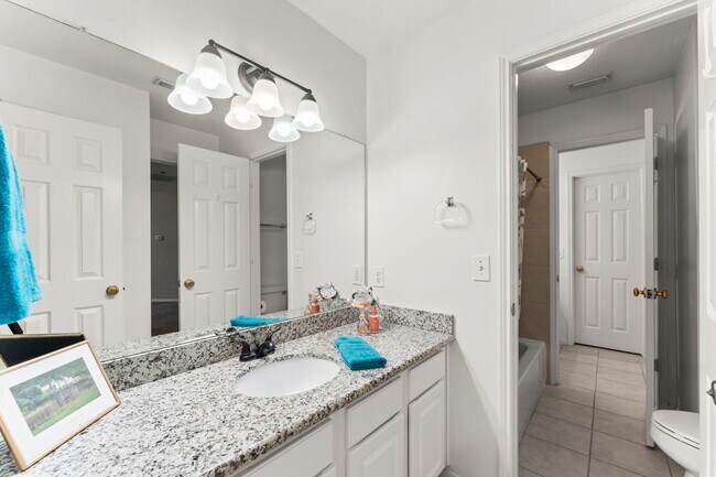 Building Photo - 131 Little Mill Pl