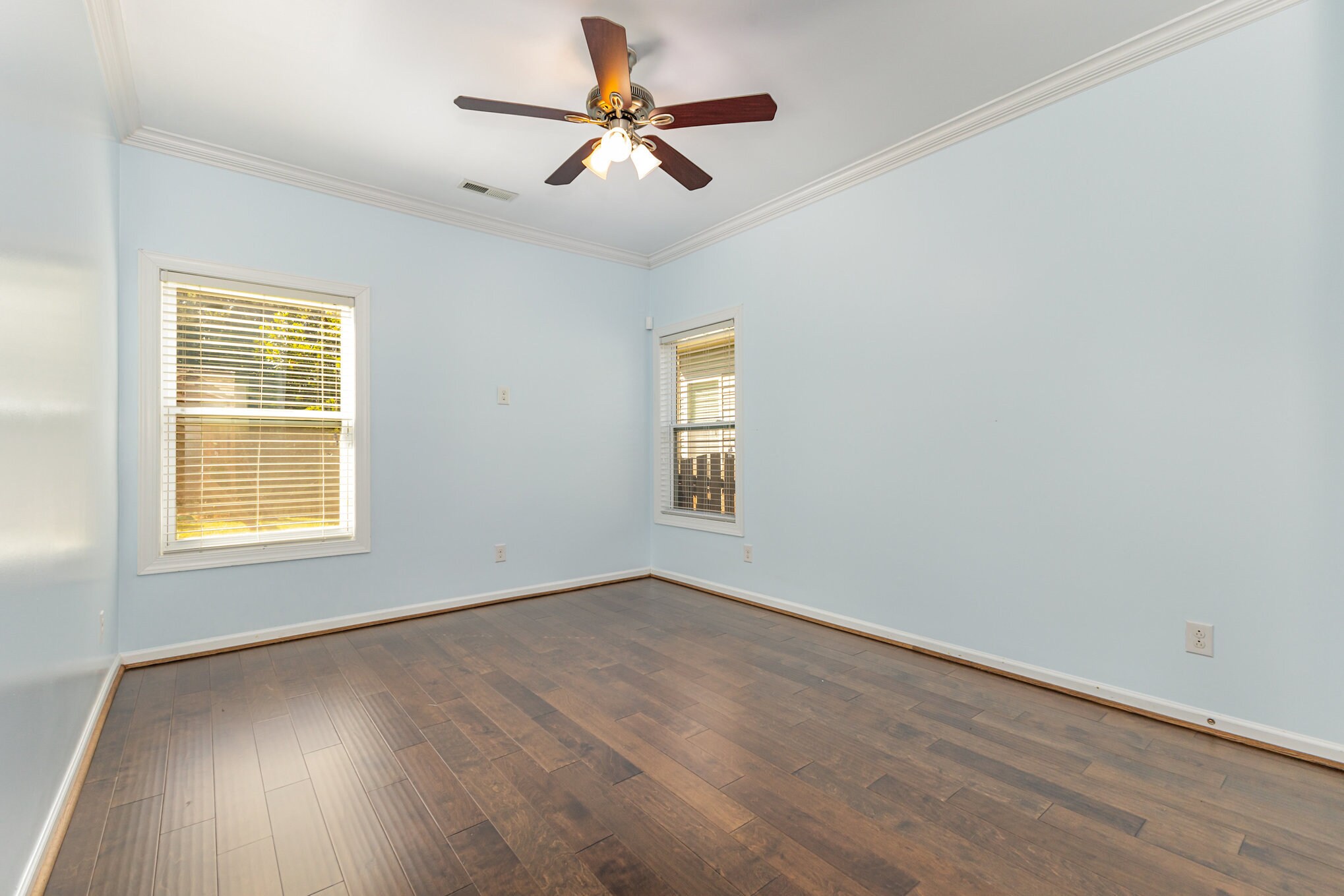 Building Photo - 1505 Yellow Daisy Dr
