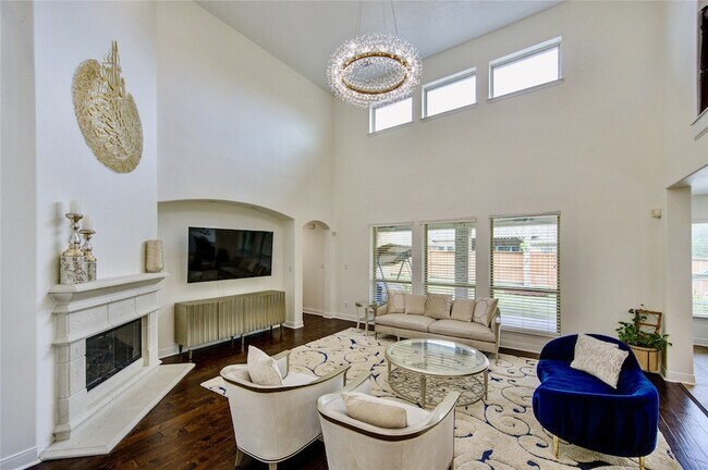 Building Photo - 10702 Claythorne Ct