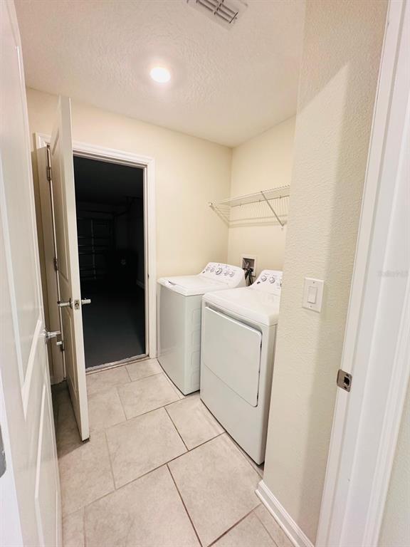 Building Photo - 1978 Ancestry Trl