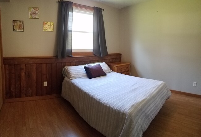 Bedroom 5 - 94 Brookside Dr