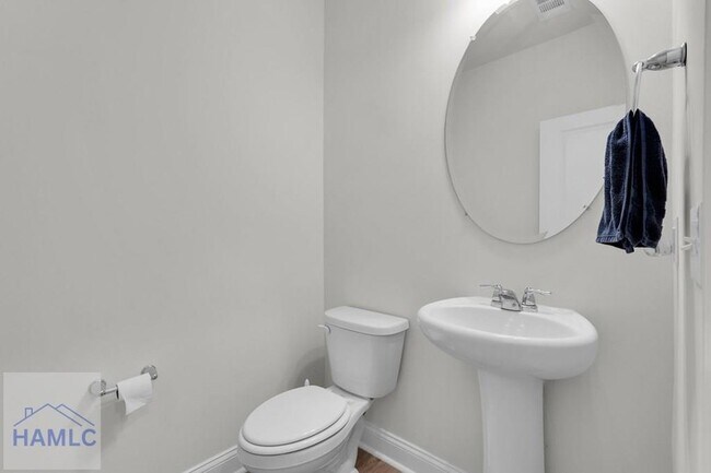 Building Photo - 268 Loblolly Ln