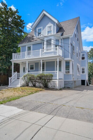 Building Photo - 26 Ashford St