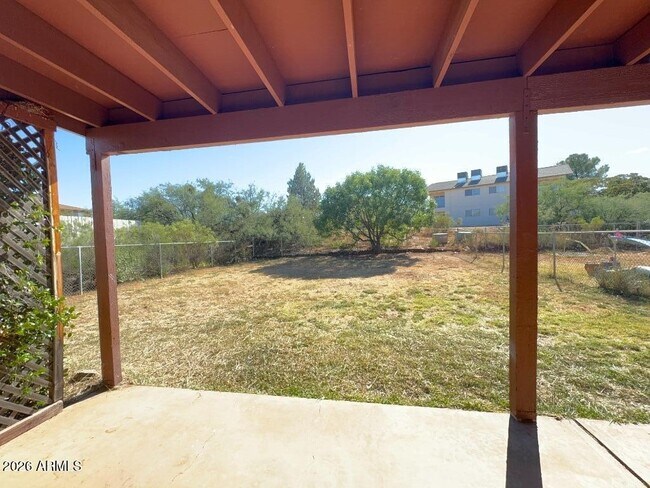 Building Photo - 4250 Plaza Oro Loma