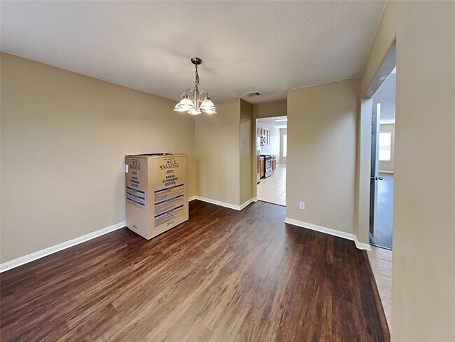 Building Photo - 2617 Las Cruces Cir