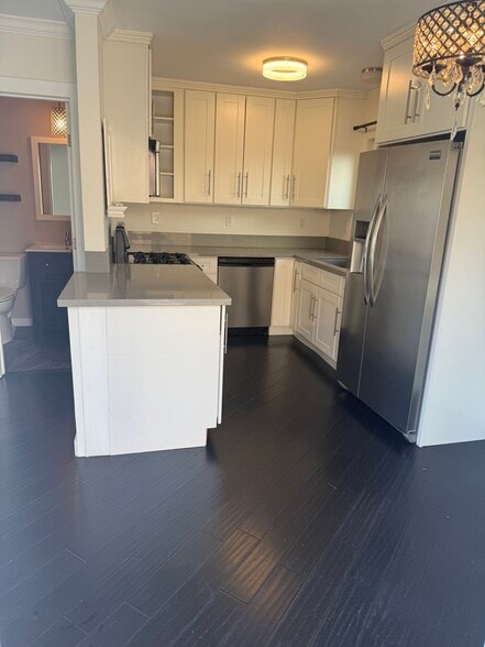 Building Photo - 1119 Sonora Ave