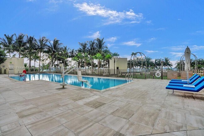 Building Photo - 9705 Collins Ave