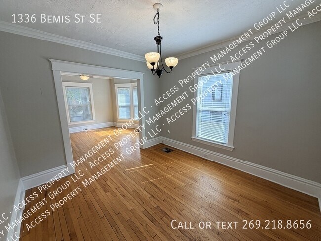 Building Photo - 1336 Bemis St SE