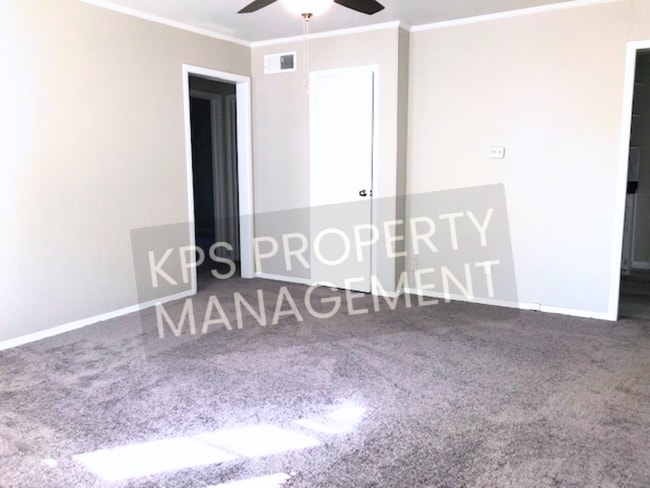 Building Photo - 1151 Richmond S