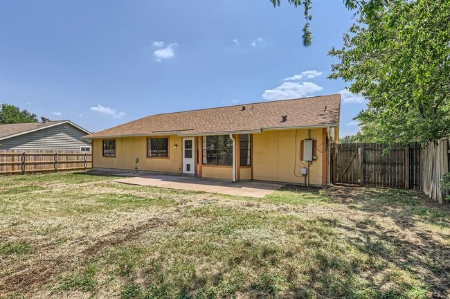Building Photo - 11306 Thorny Brook Trail