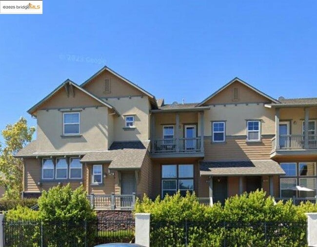 Primary Photo - 106 Portola Pl