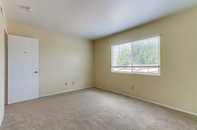 Building Photo - Charming Carmel Valley House in great loca...