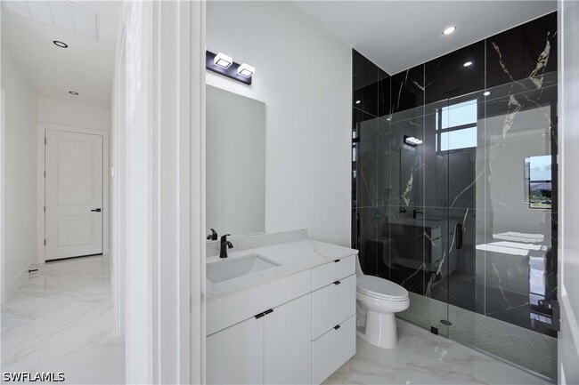 Building Photo - 1051 Marine Ave S