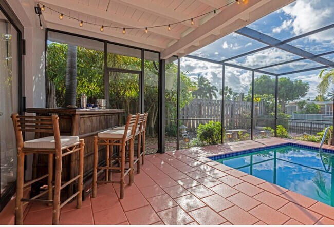 Building Photo - 1311 SW 56th Ave