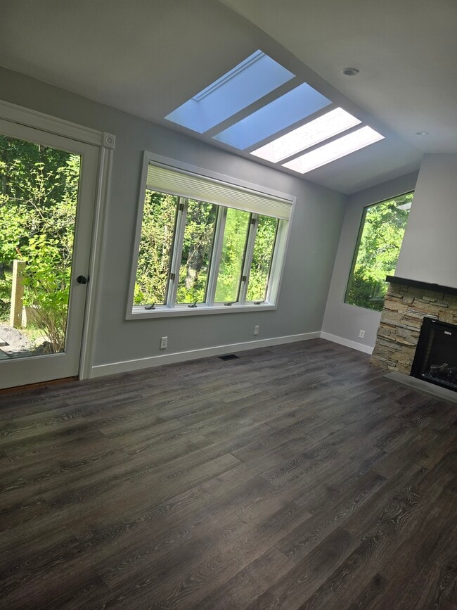 Building Photo - 50 Bare Hill Rd