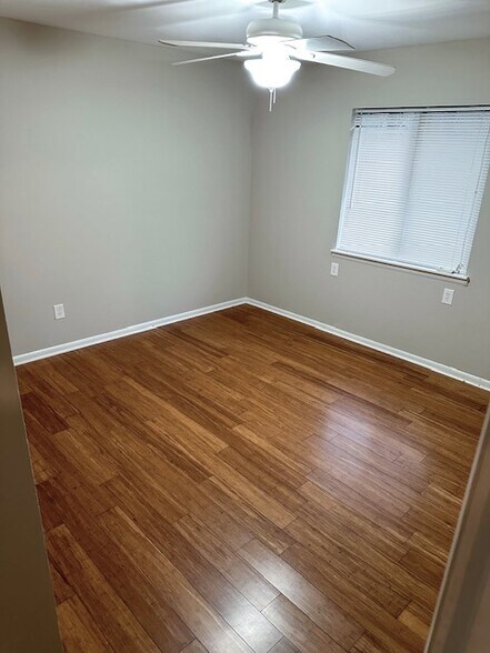 Building Photo - 150 Ligon St