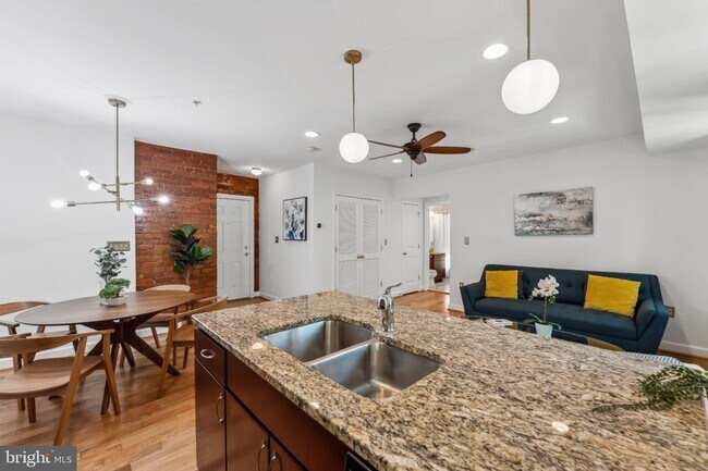 Building Photo - 5403 9th St NW