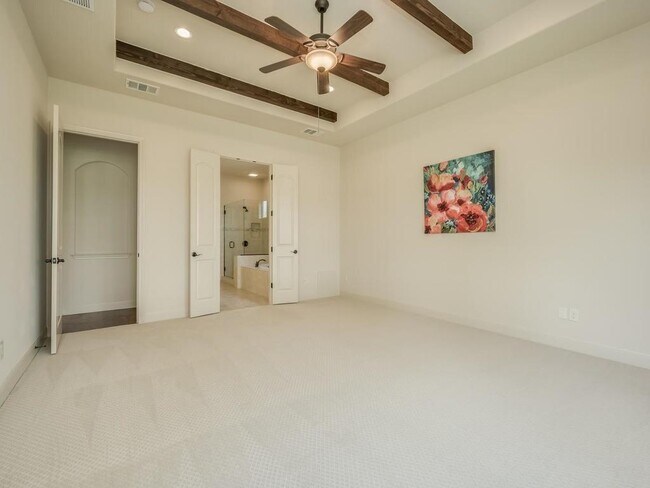 Building Photo - 12912 Schleicher Trail