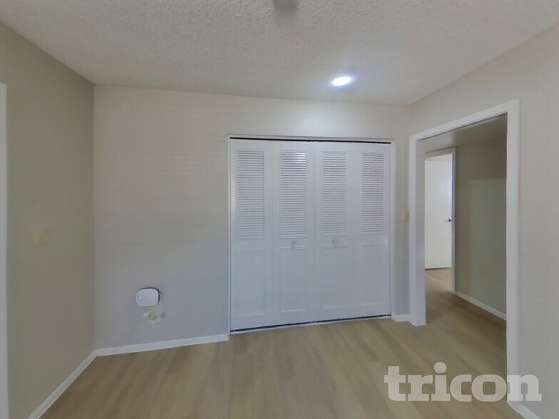 Building Photo - 3629 W Kelton Ln