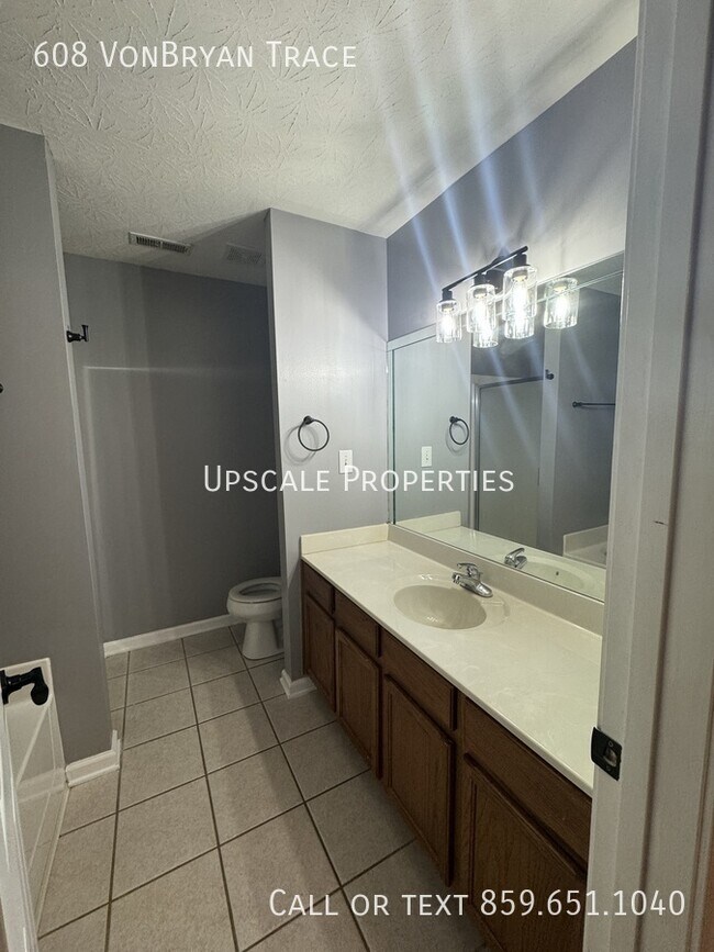 Building Photo - 608 Vonbryan Trace