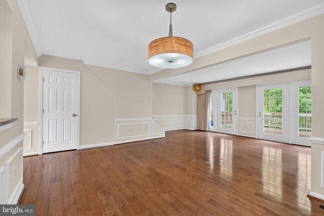 Building Photo - 3736 Angelton Ct