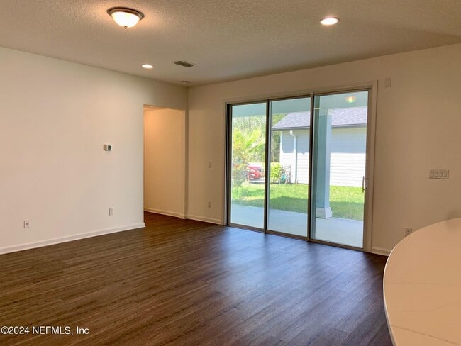 Building Photo - 810 Laurel Valley Dr