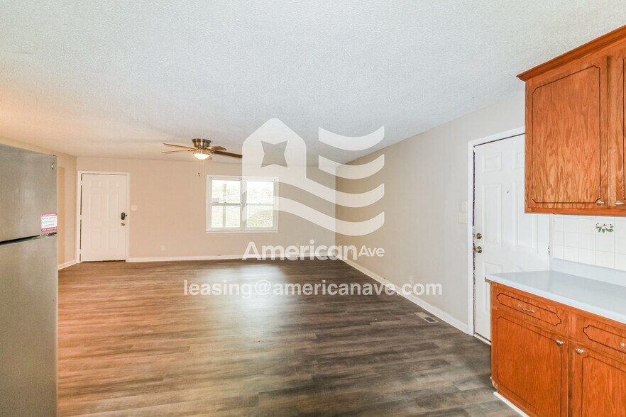 Building Photo - 2859 Adahi Dr