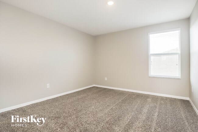 Building Photo - 17114 White Mangrove Dr