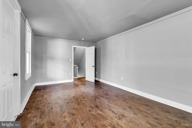 Building Photo - Spacious 3 Bedroom 1.5 Bath home in York, ...