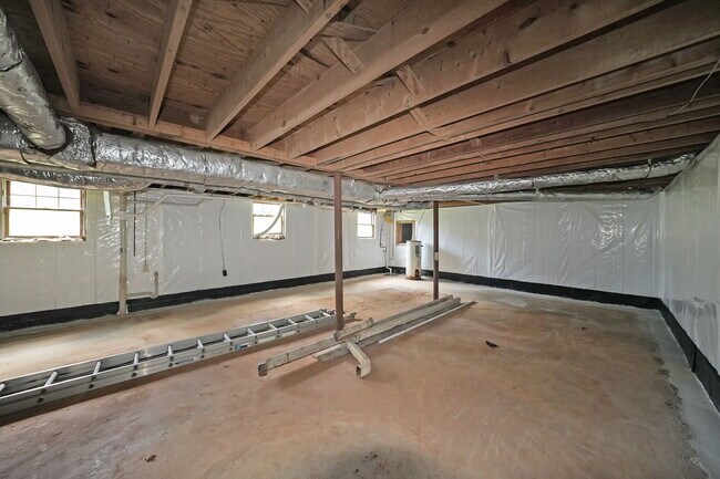 Building Photo - 3/1 Ranch home on 4 Acres close to shopping and dining in Canton!