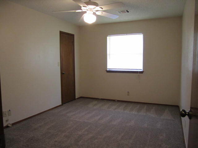 Building Photo - 2106 Bellaire Dr