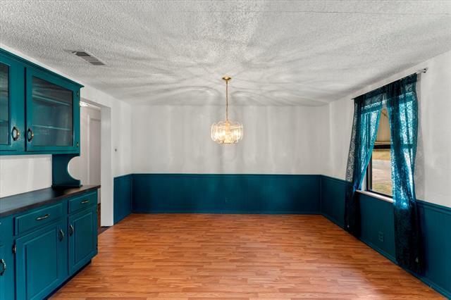 Building Photo - 602 Legendary Ln