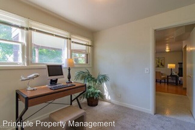 Building Photo - 3 br, 2 bath House - 1810 Fairmount Blvd.