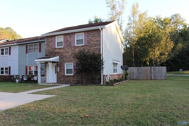 Building Photo - 364 Oakland Rd