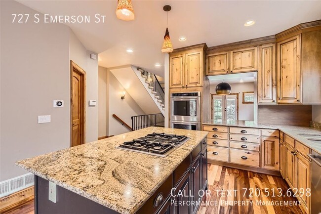 Building Photo - 727 S Emerson St