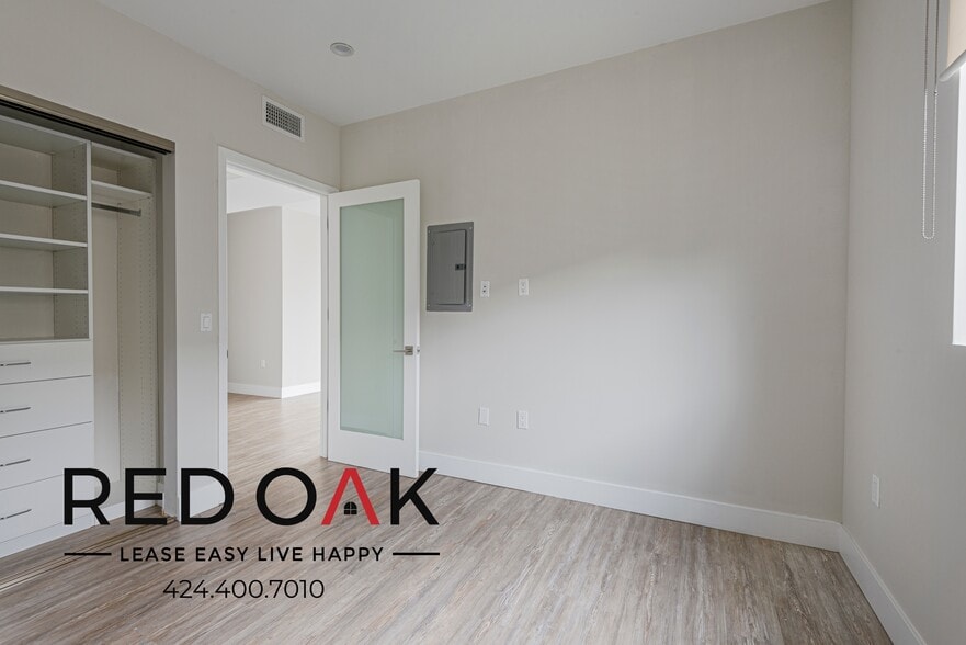 Building Photo - 5550 Bonner Ave