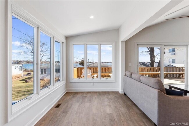 Building Photo - 73 W Tiana Rd