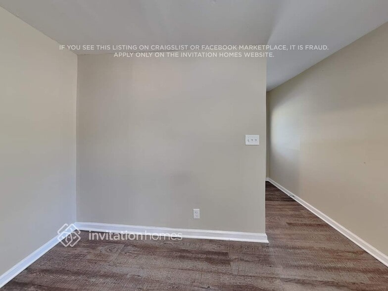 Building Photo - 277 Rocking Hill Dr SW