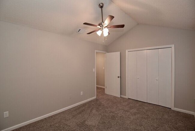 Building Photo - 2 Bed/1.5 Bath North Augusta Townhome