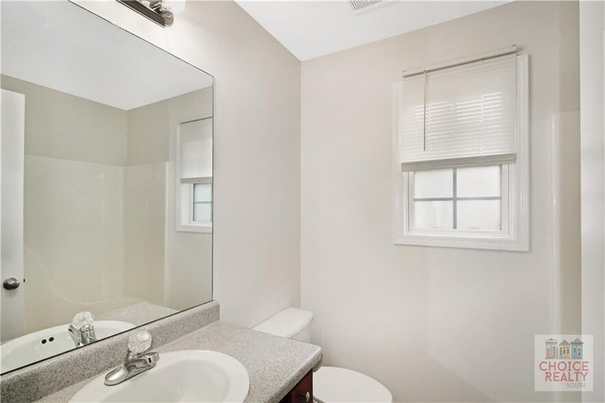 Building Photo - 4810 Brookwood Pl