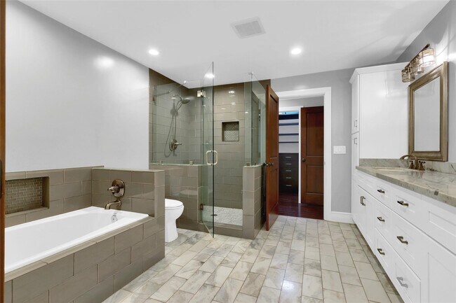 Building Photo - 14701 SW 63rd St