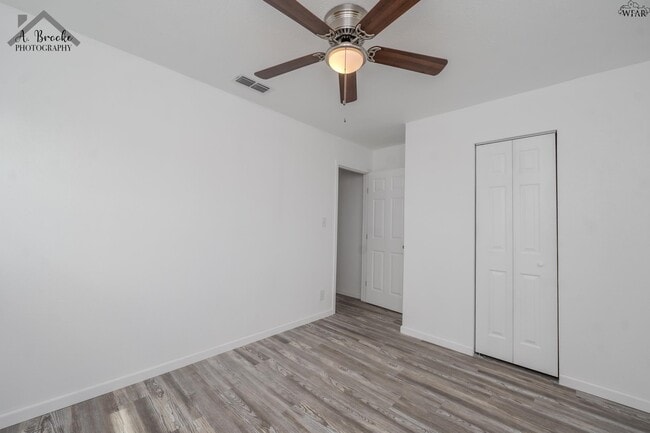 Building Photo - 1512 Grayfox Pl