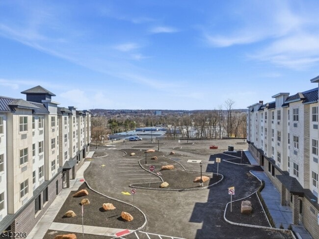 Building Photo - 95 Shepherds Ln