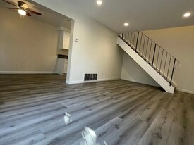 Building Photo - 833 E Lugonia Ave
