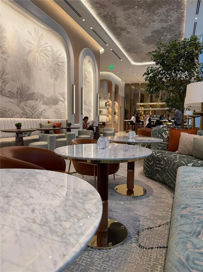 Building Photo - 77 SE 5th St